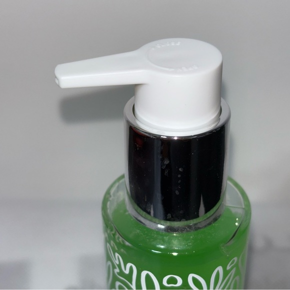 Naked & Thriving Refresh Enzyme Cleanser Refreshing Green Skincare 120ml - Picture 3 of 4